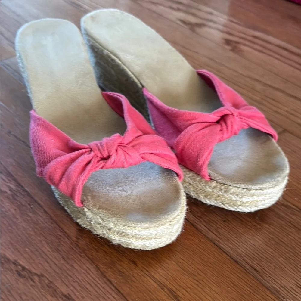 Women's Pink Espadrille Wedge Sandals - Picture 1 of 4
